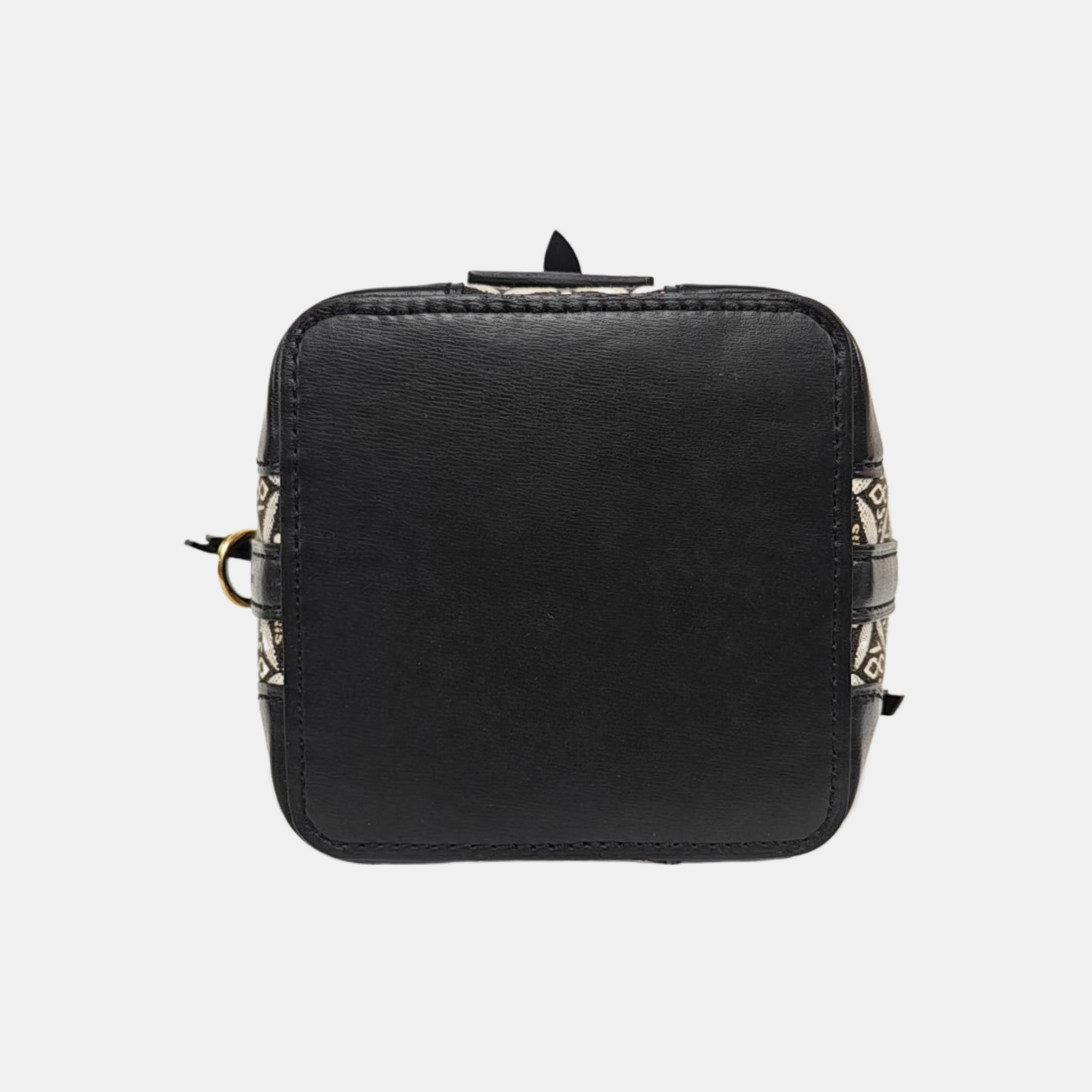 Authenticated pre-owned  NOÉ Fabric Black - Bucket Bag at Looply