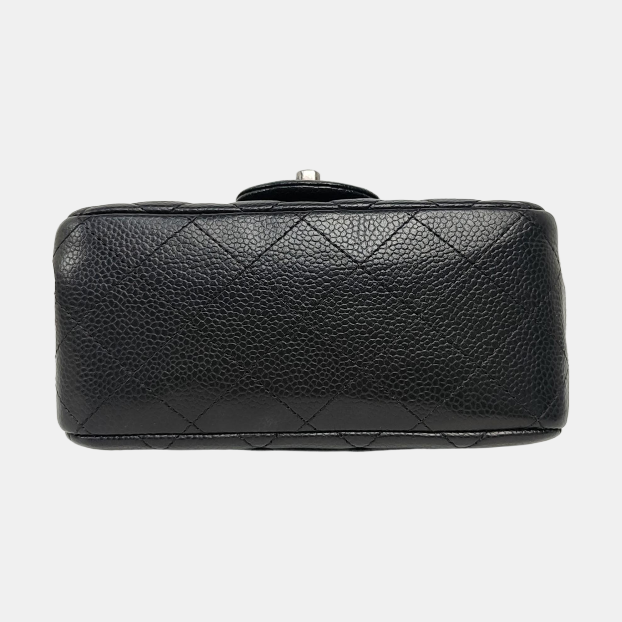 CLASSIC FLAP Mini Quilted Grained Calfskin Black