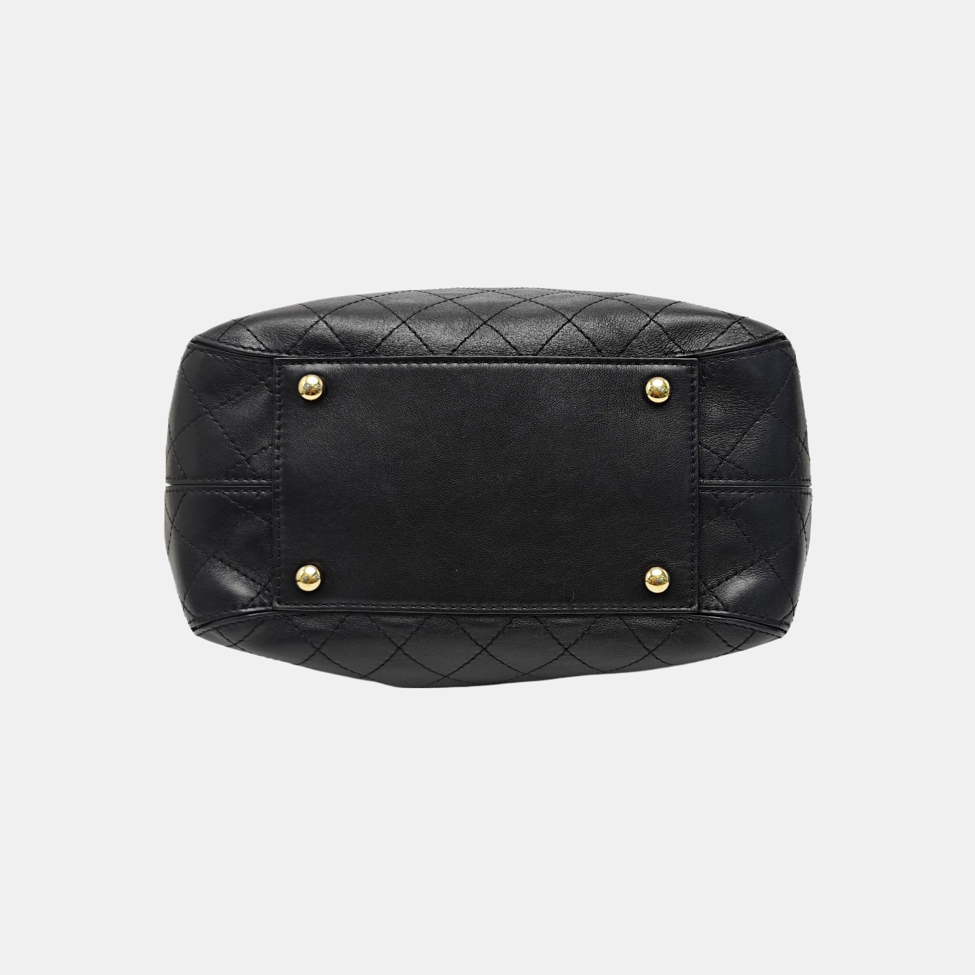 DRAWSTRING Quilted Calfskin Black