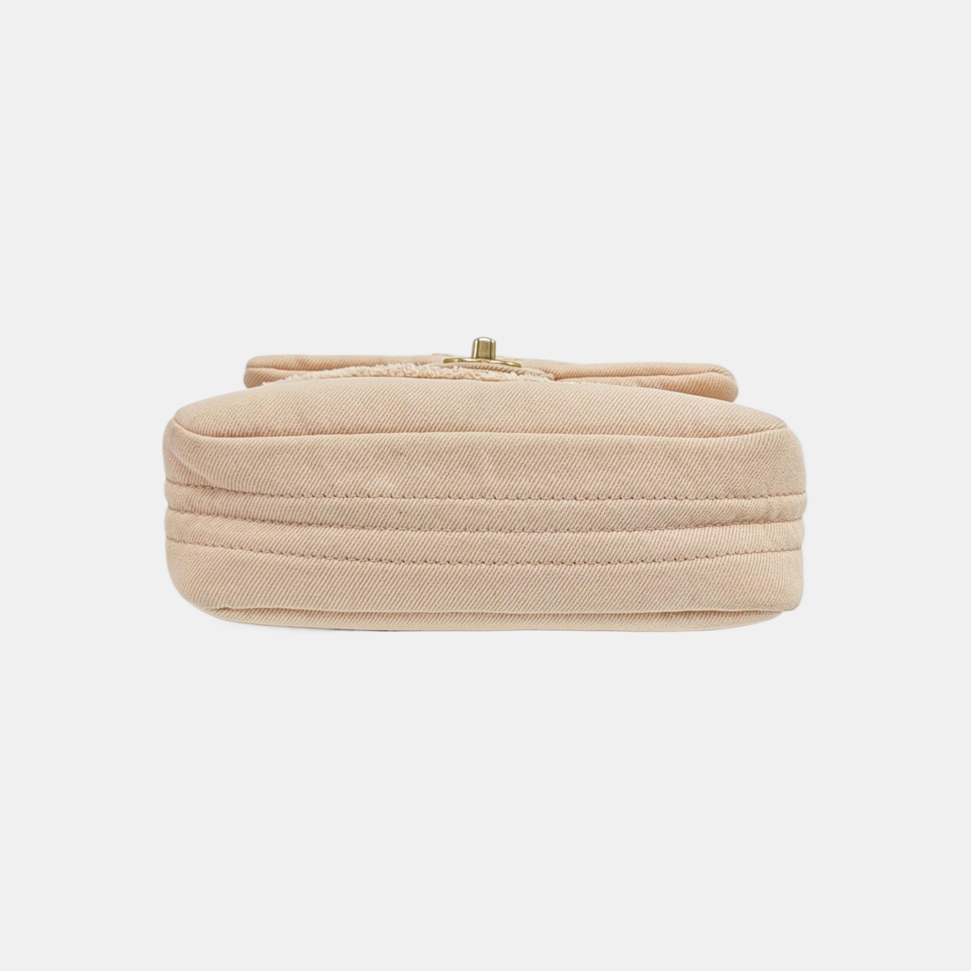 Authenticated pre-owned  CLASSIC FLAP Canvas Pink - Shoulder Bag at Looply