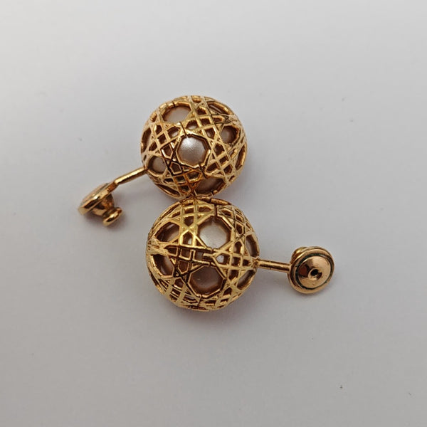 Metal Gold Stud Earrings
