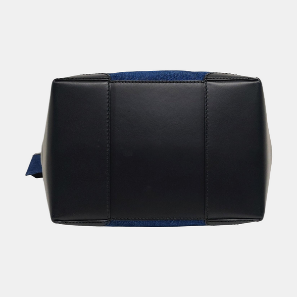 Canvas Blue
