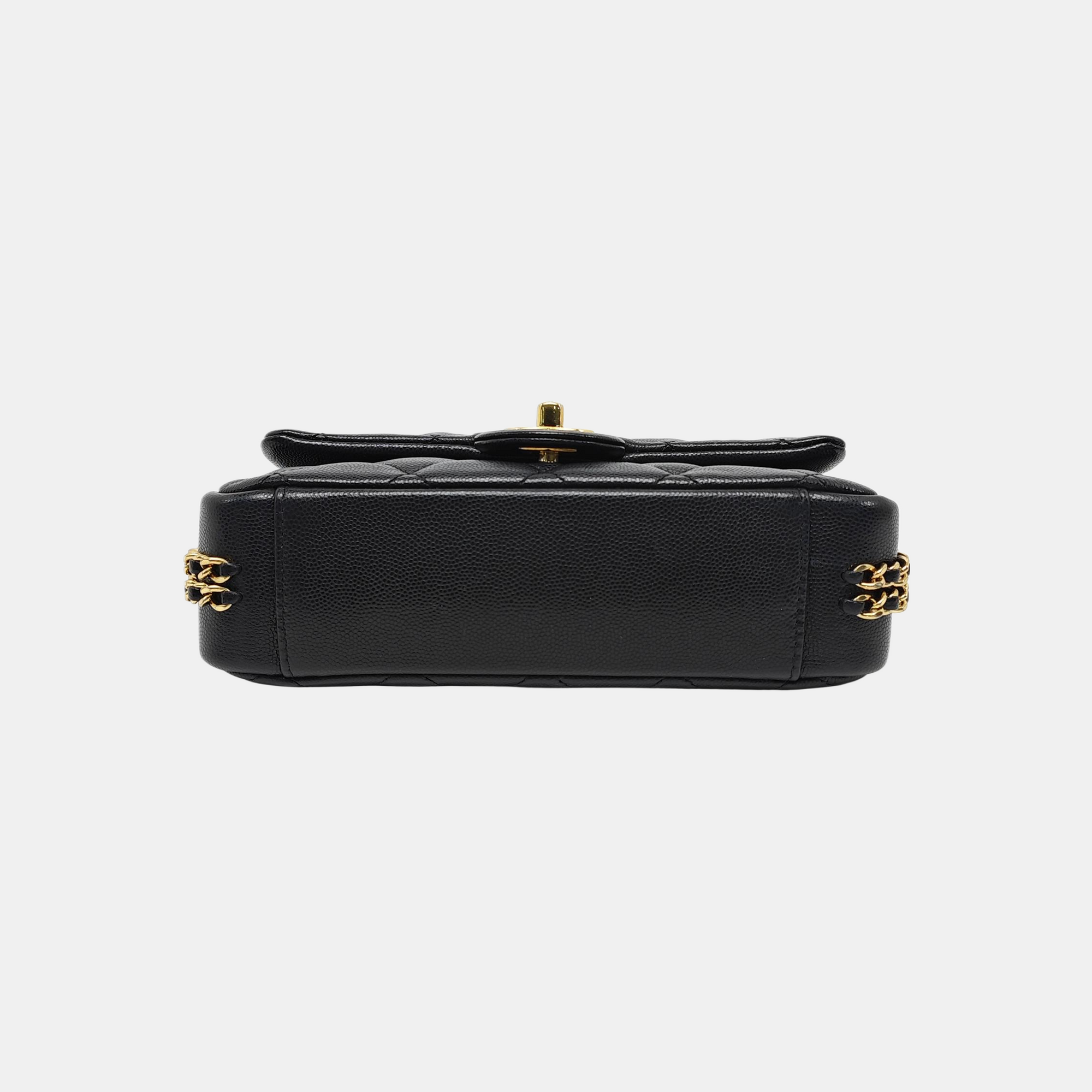 CLASSIC FLAP Mini Quilted Grained Calfskin Black