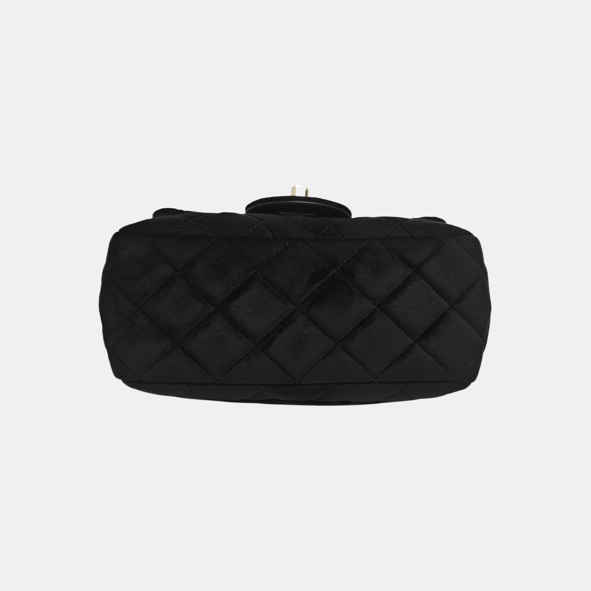 CLASSIC FLAP Mini Quilted Velvet Black