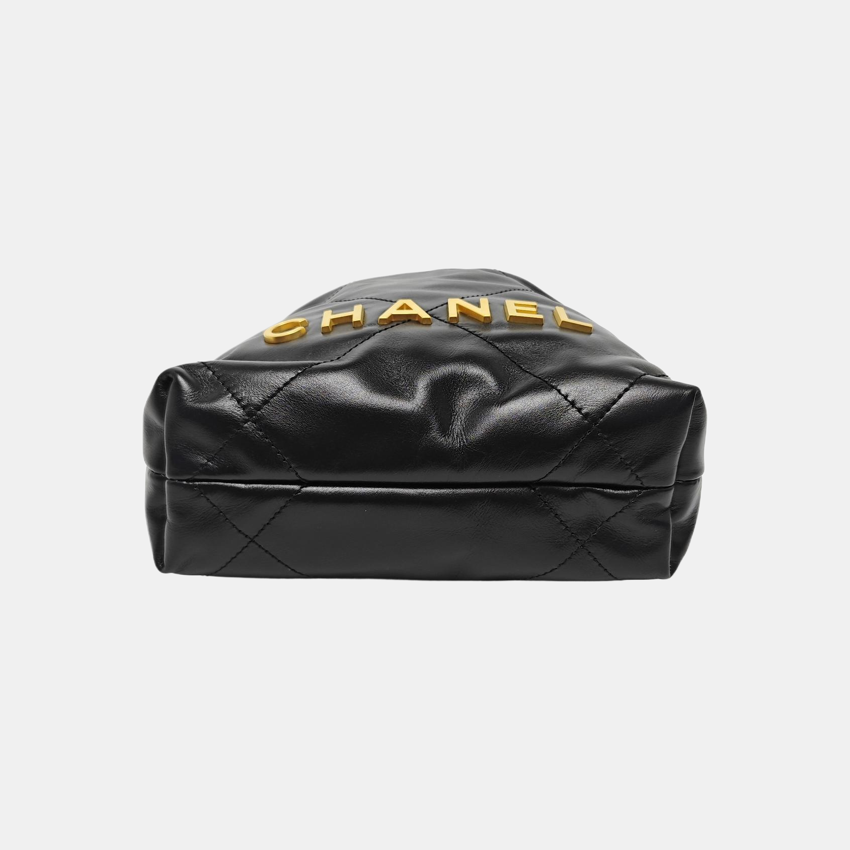 CHANEL 22 Mini Quilted Calfskin Black