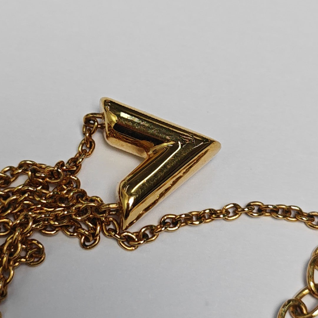 Collar de oro LV &amp; ME