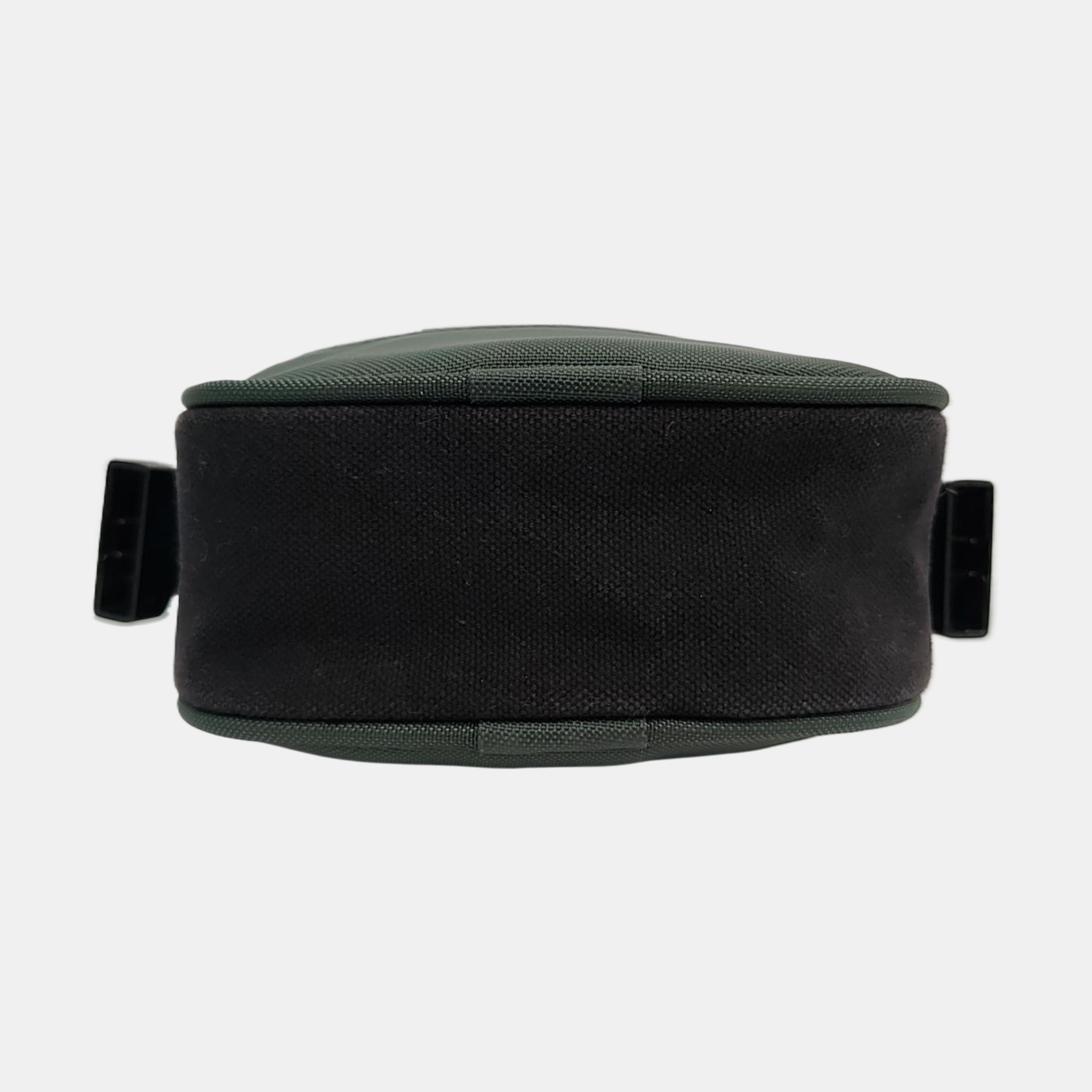 Canvas Black