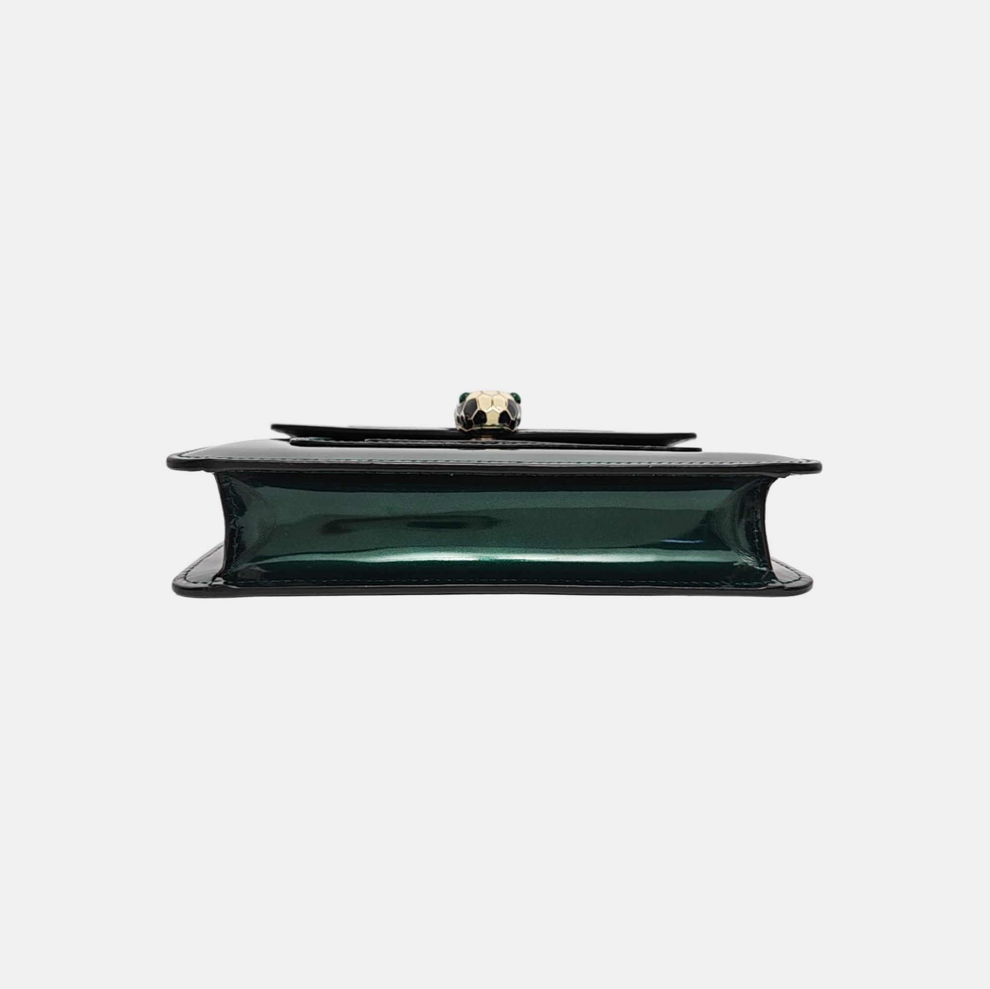 SERPENTI FOREVER Small Quilted Patent Leather Green