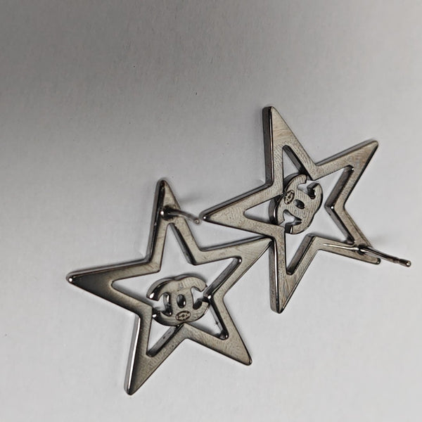 Metal Multicolor Stud Earrings