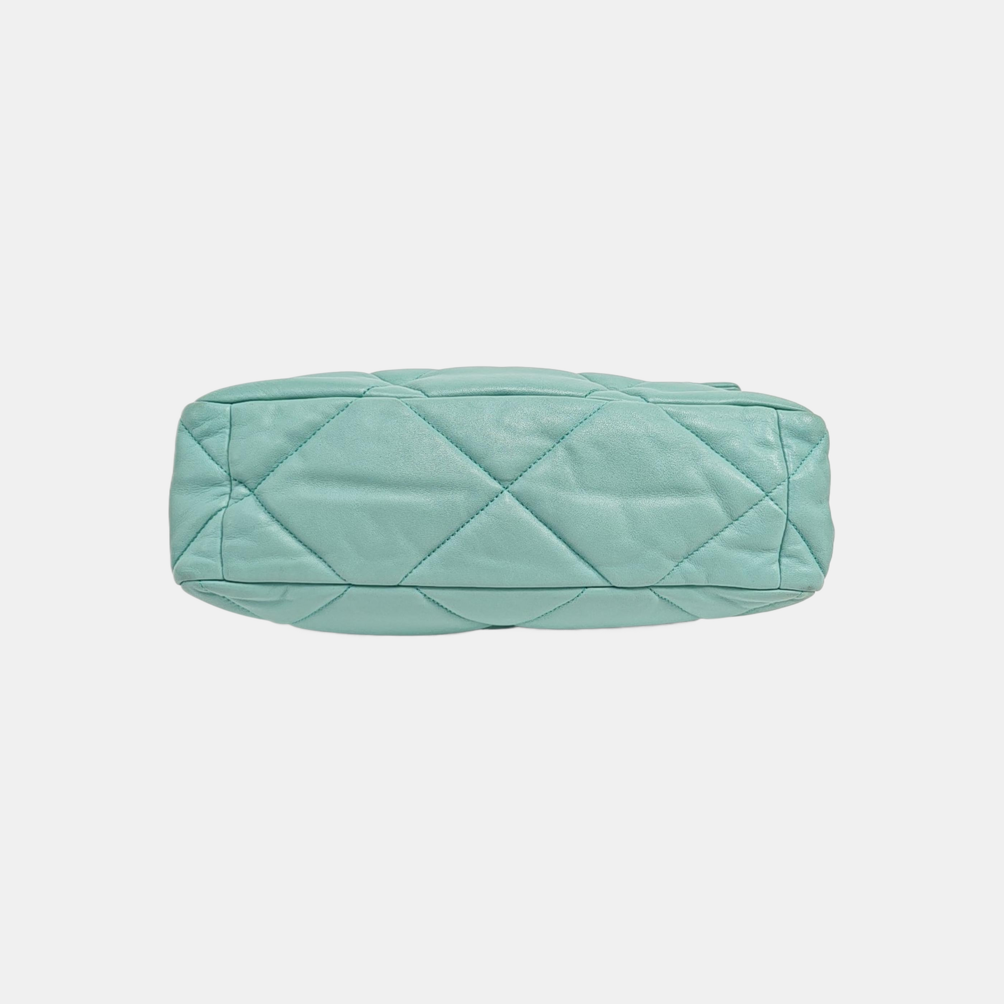 CHANEL 19 Large Quilted Lambskin Green