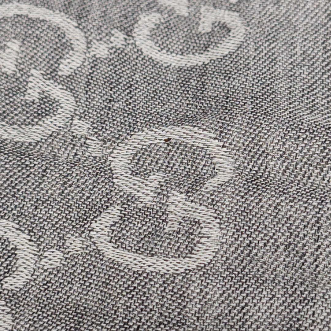 Wool Scarf Gray