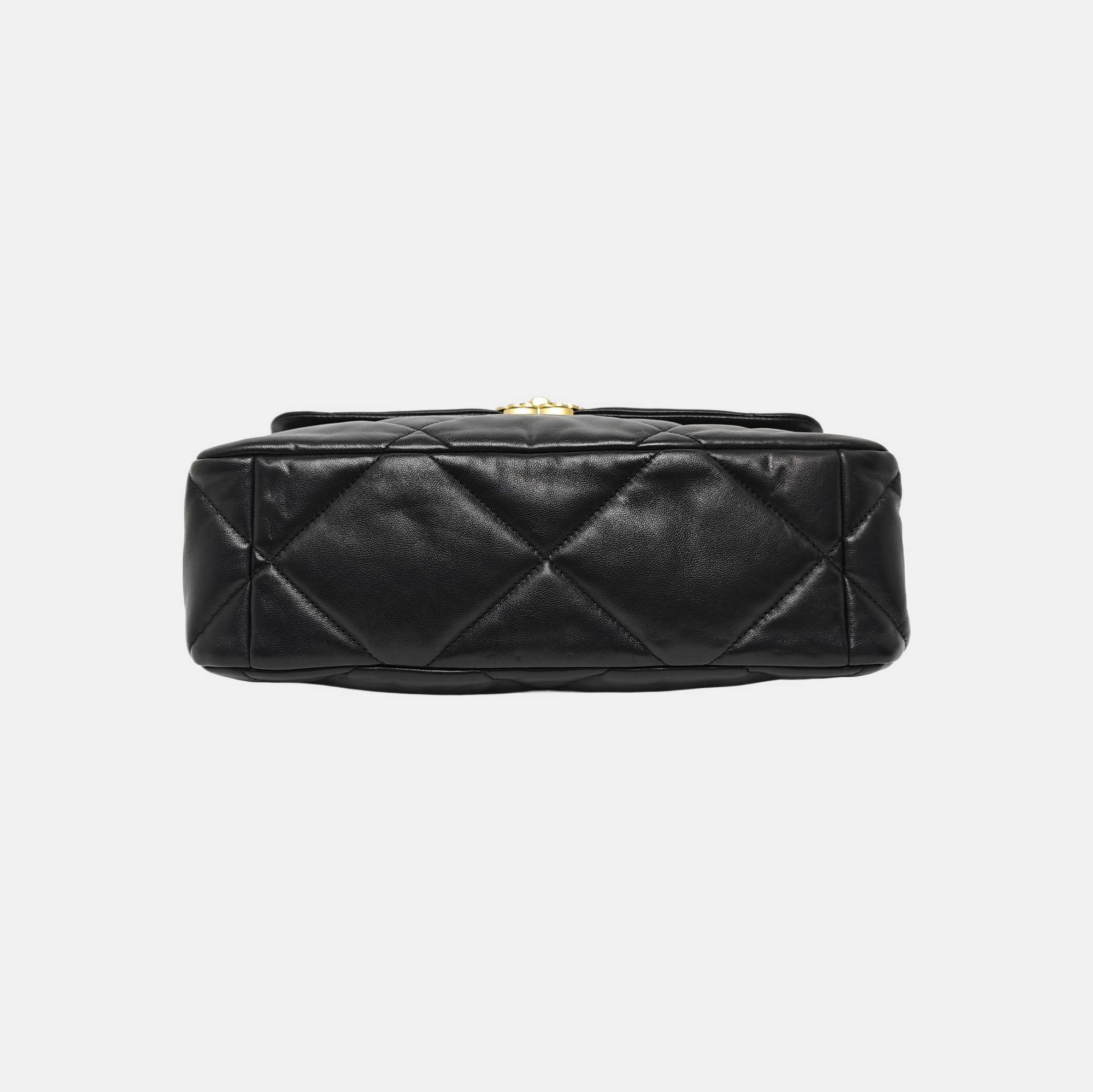 CHANEL 19 Medium Quilted Lambskin Black
