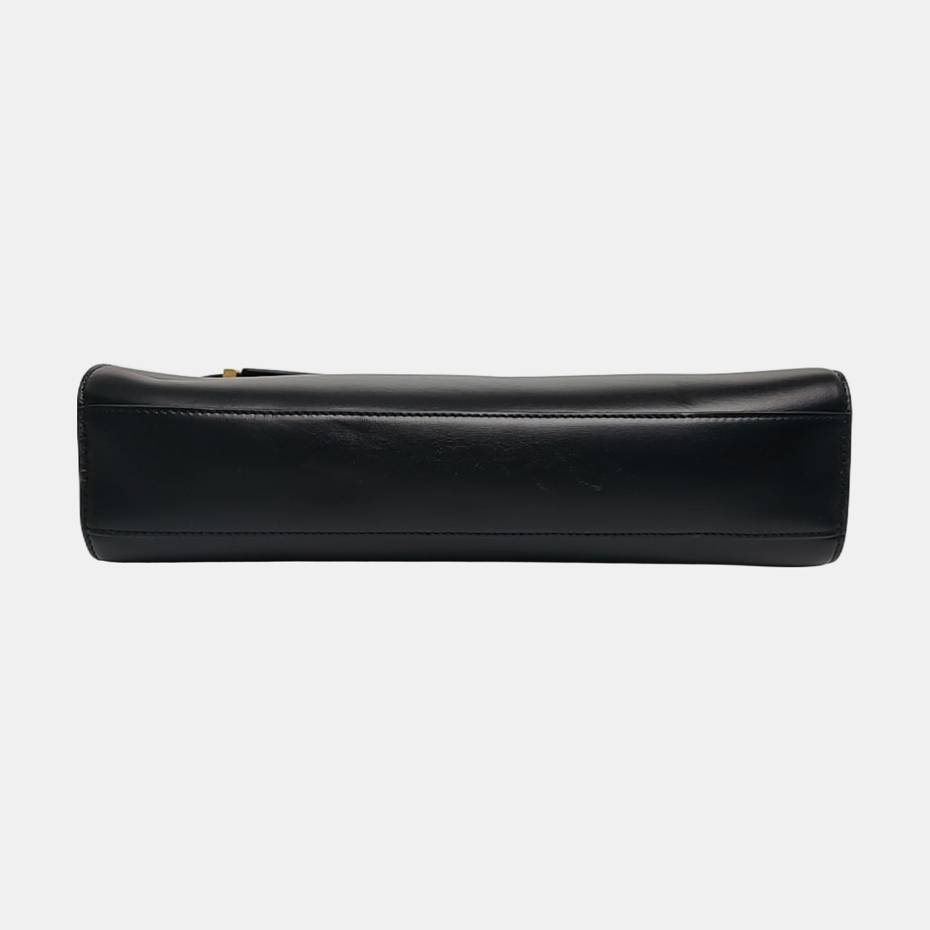 MANHATTAN Medium Calfskin Black