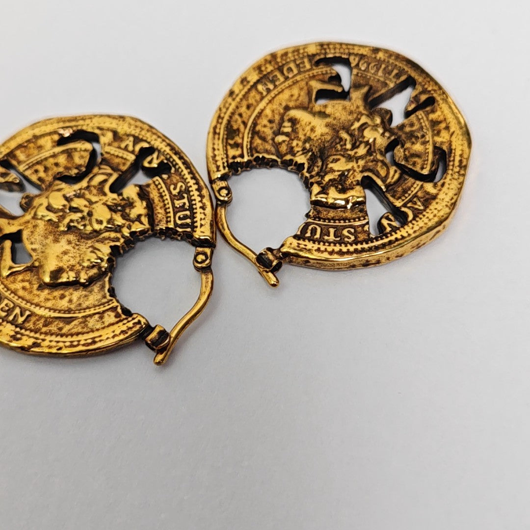 Metal Gold Stud Earrings