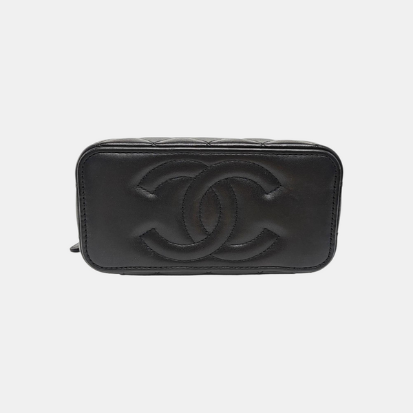 VANITY CASE Small Quilted Lambskin Black