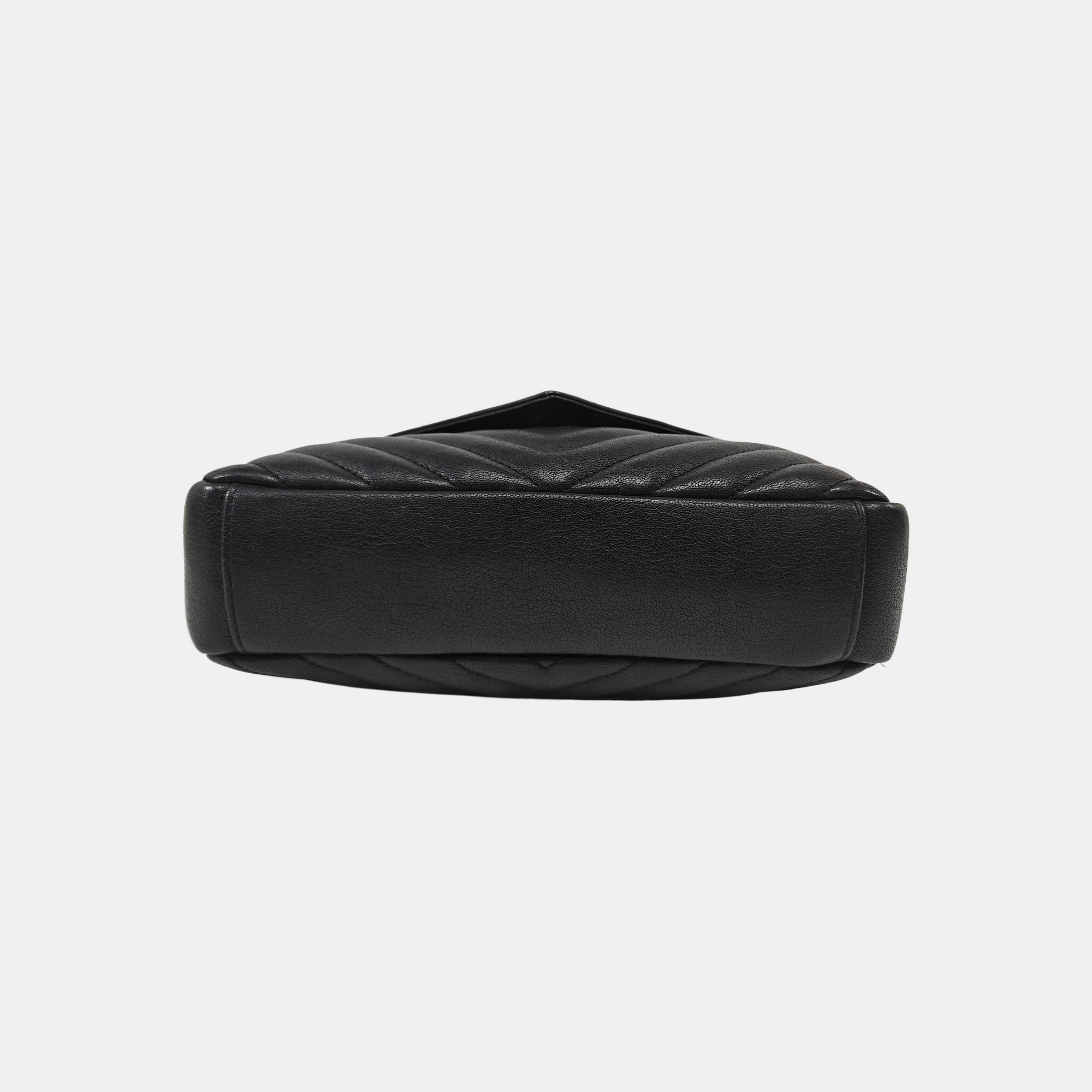 COLLEGE Medium Chevron Lambskin Black