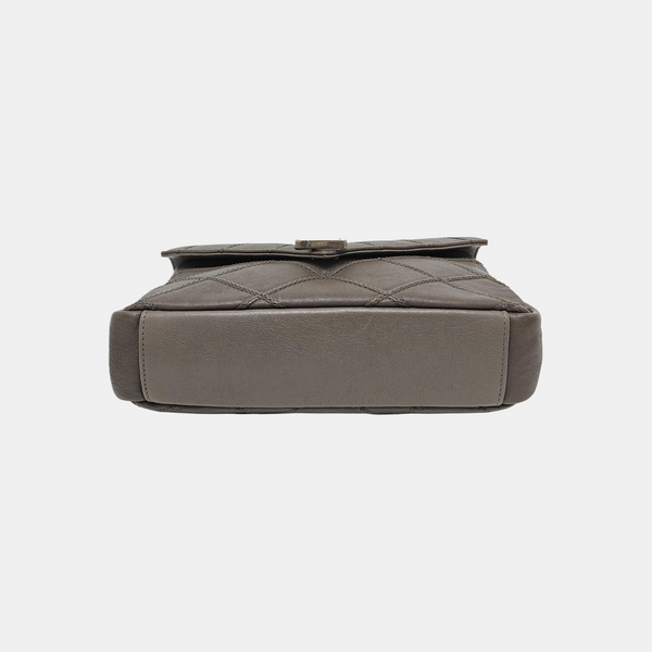 COLLEGE Medium Quilted Lambskin Gray