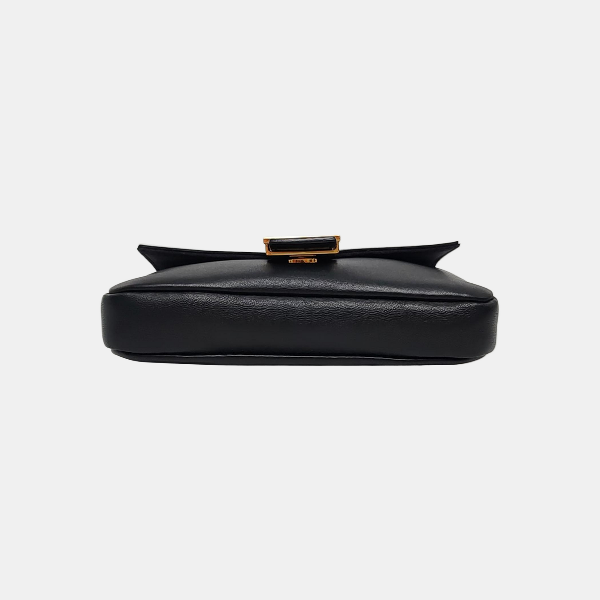 Authenticated pre-owned  Baguette Calfskin Black - Shoulder Bag at Looply