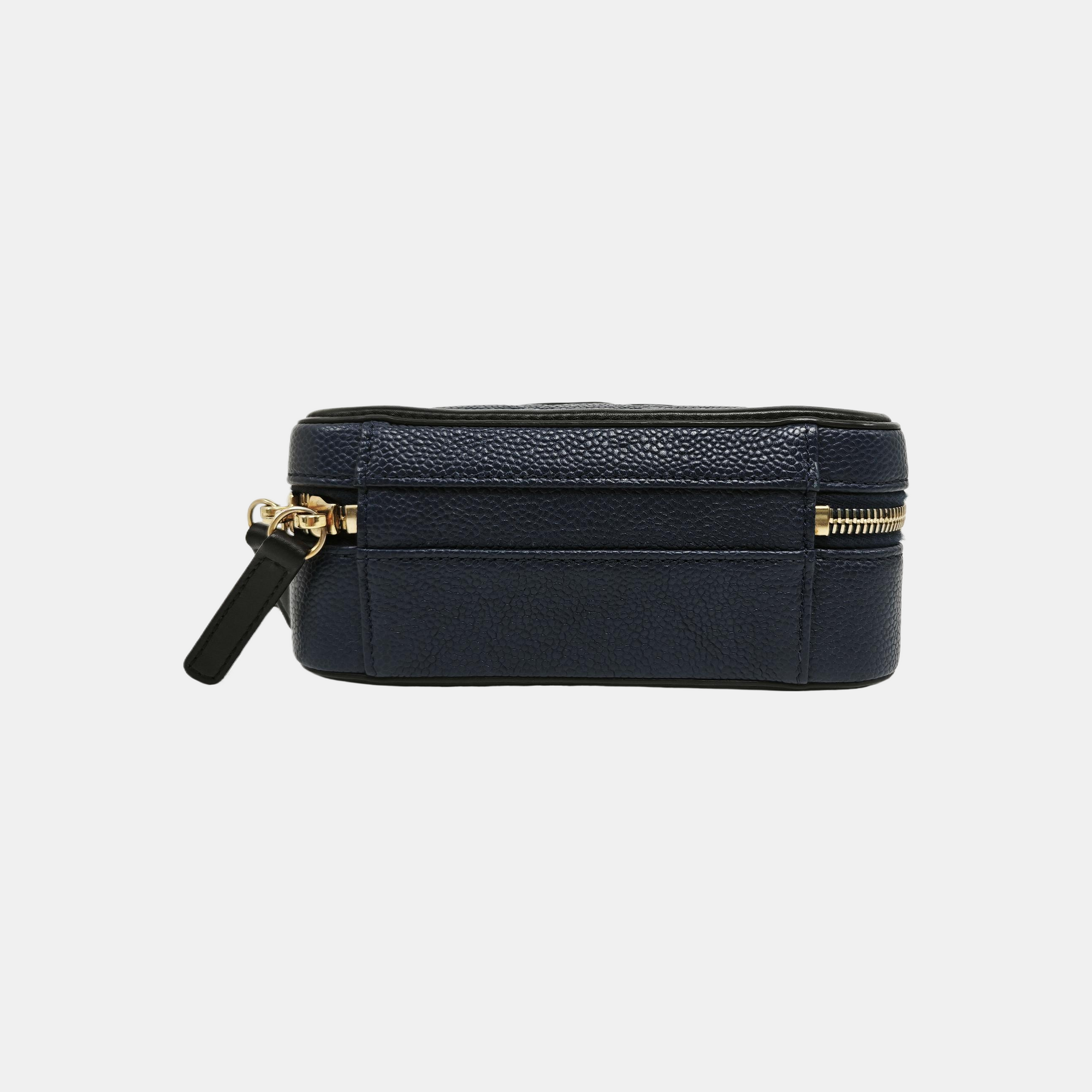 Authenticated pre-owned  FILIGREE Small Quilted Grained Calfskin Blue - Shoulder Bag at Looply