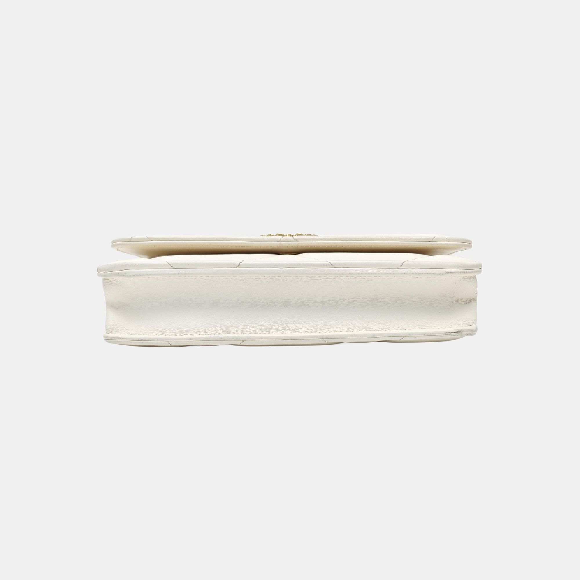 CHANEL 19 Quilted Lambskin White