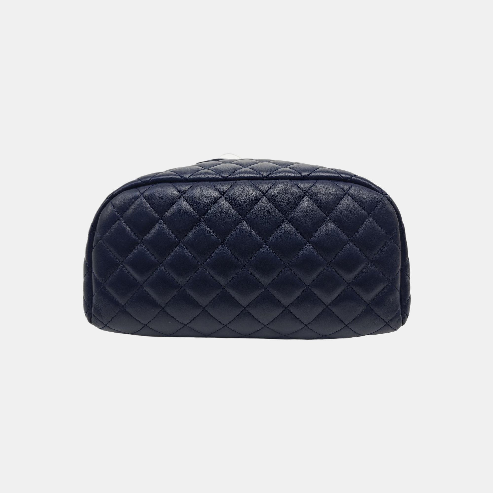URBAN SPIRIT Large Quilted Lambskin Blue