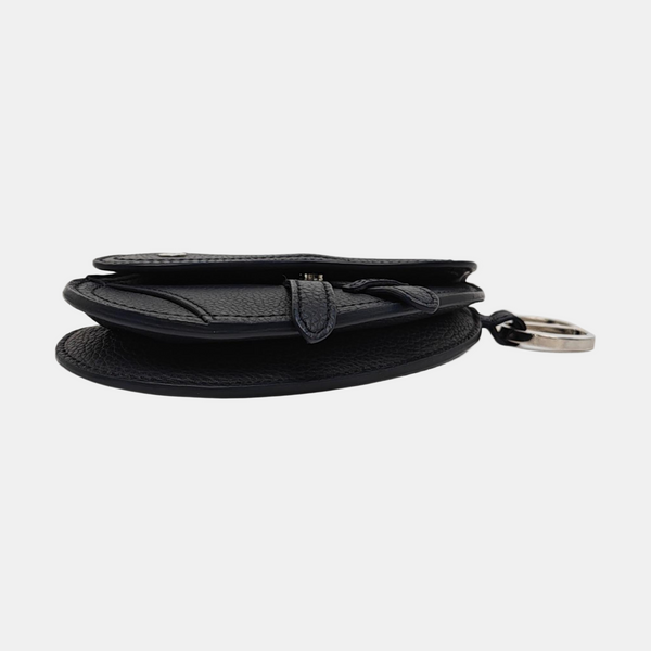 Authenticated pre-owned  Saddle Calfskin Blue - Clutch at Looply