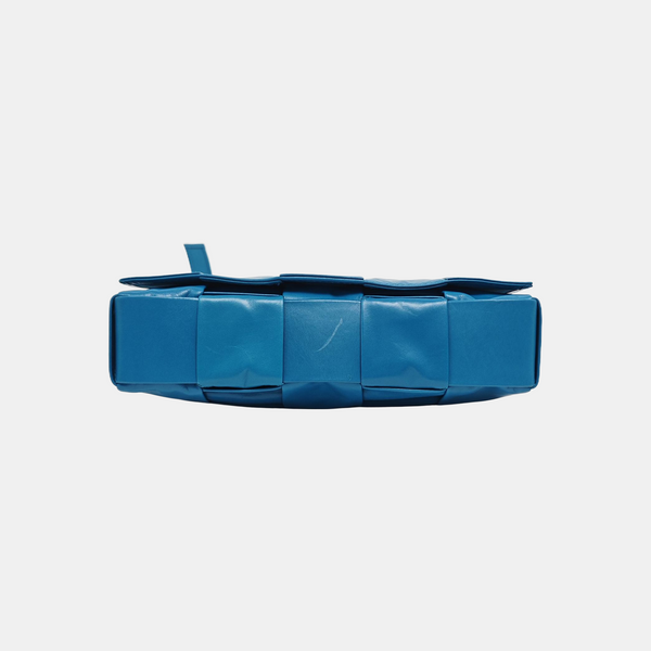 Cassette Medium Calfskin Blue