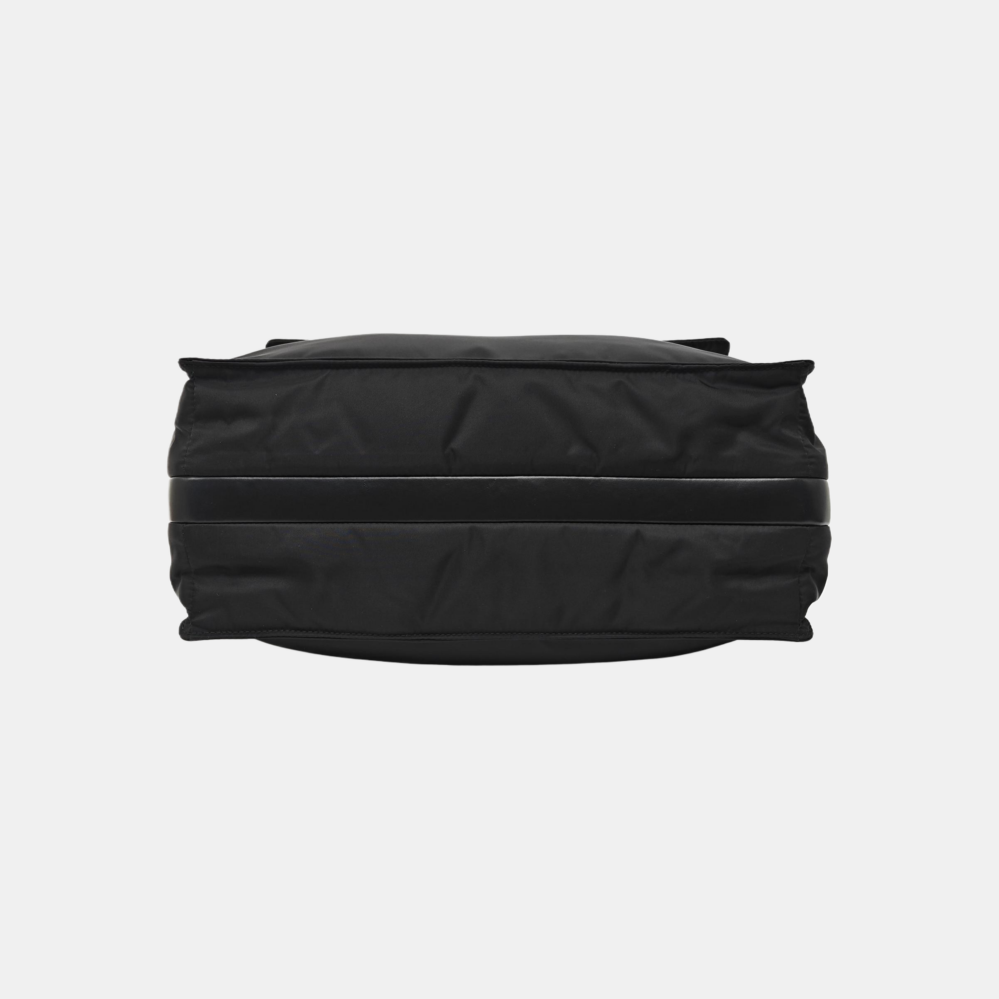Invite Large Nylon Black