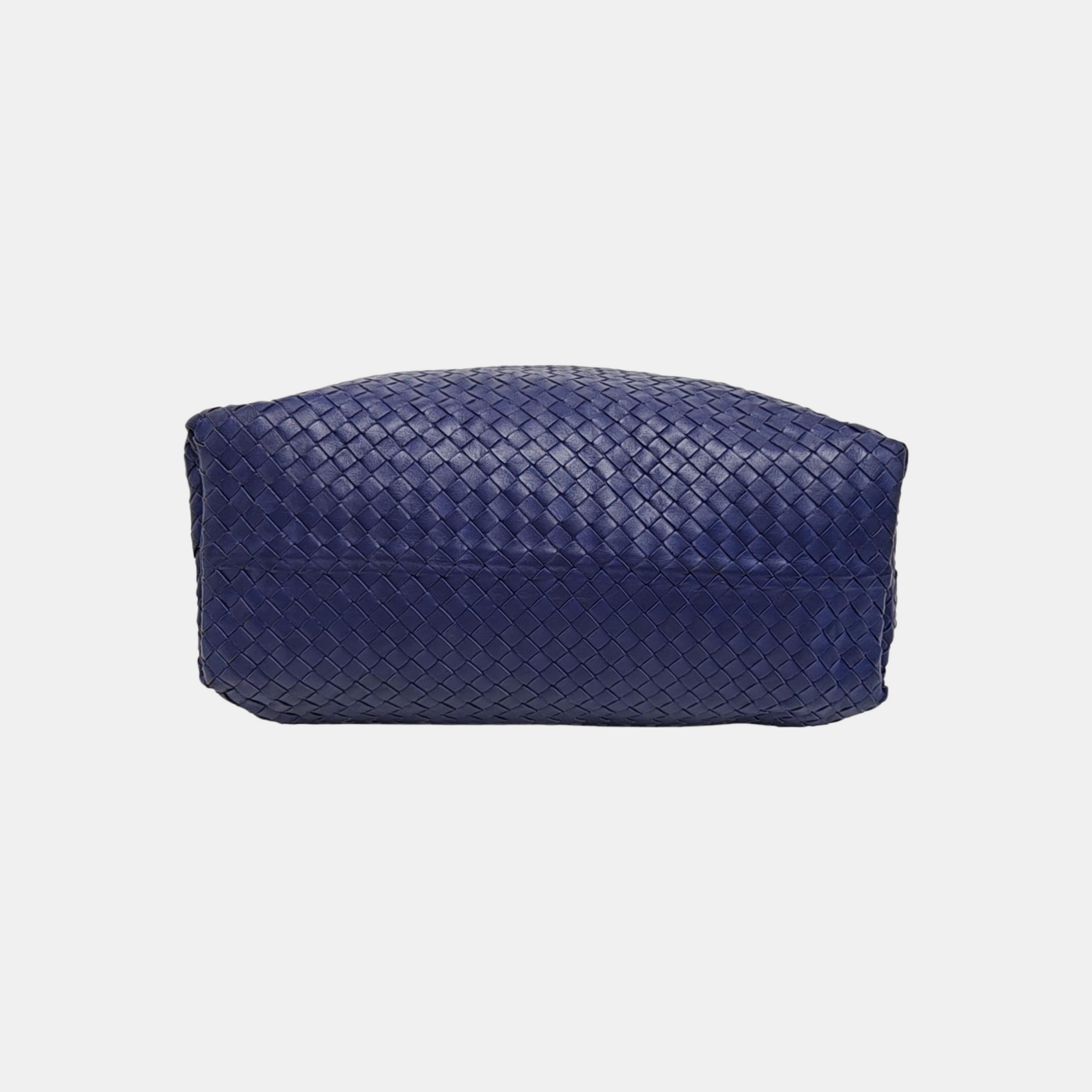 Veneta Calfskin Blue
