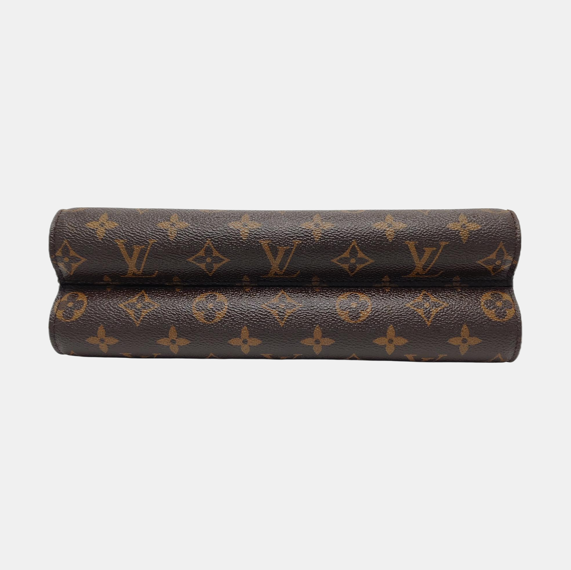 VICTOIRE Monogram Coated Canvas Brown