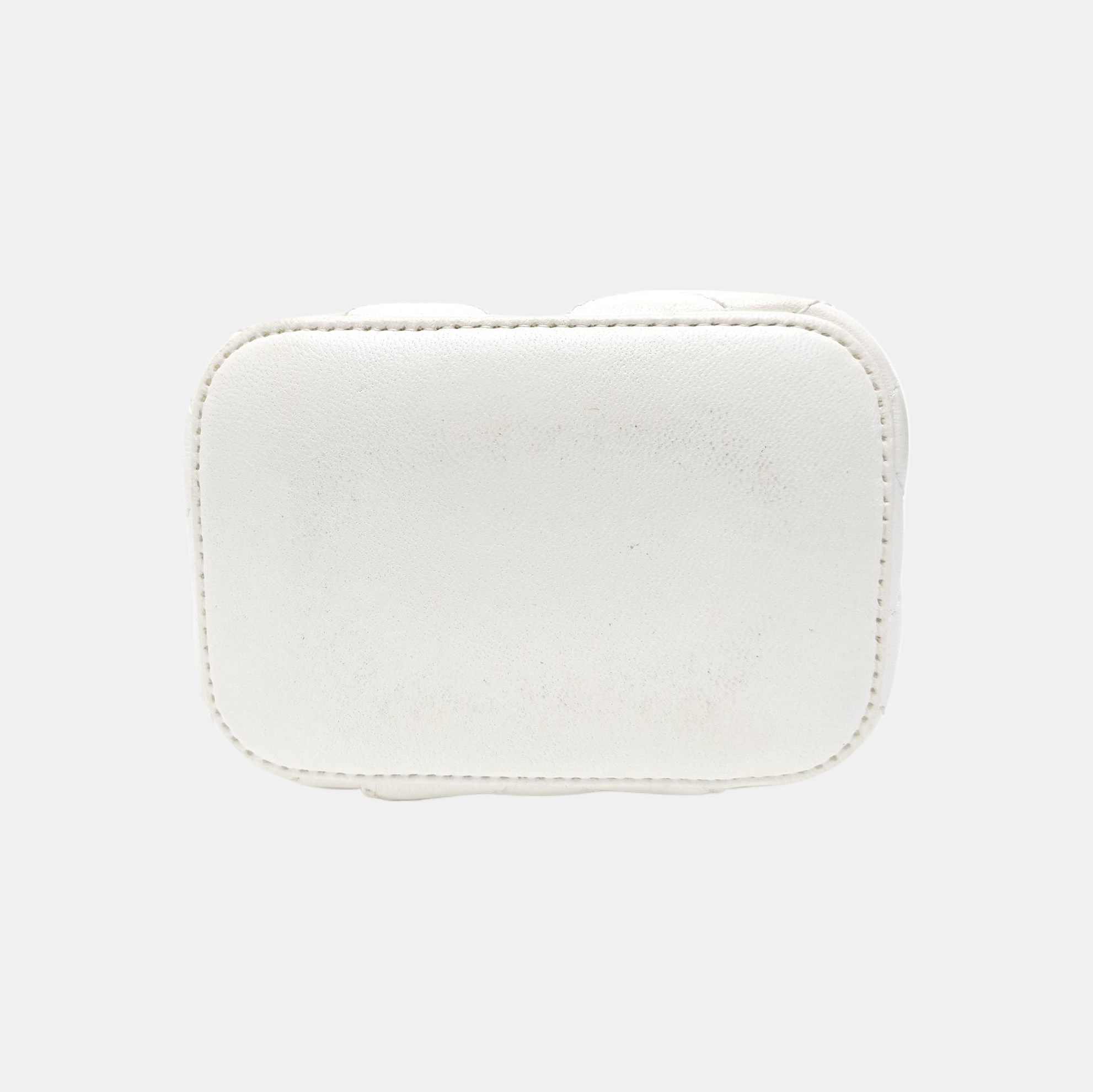 VANITY CASE Small Quilted Lambskin White