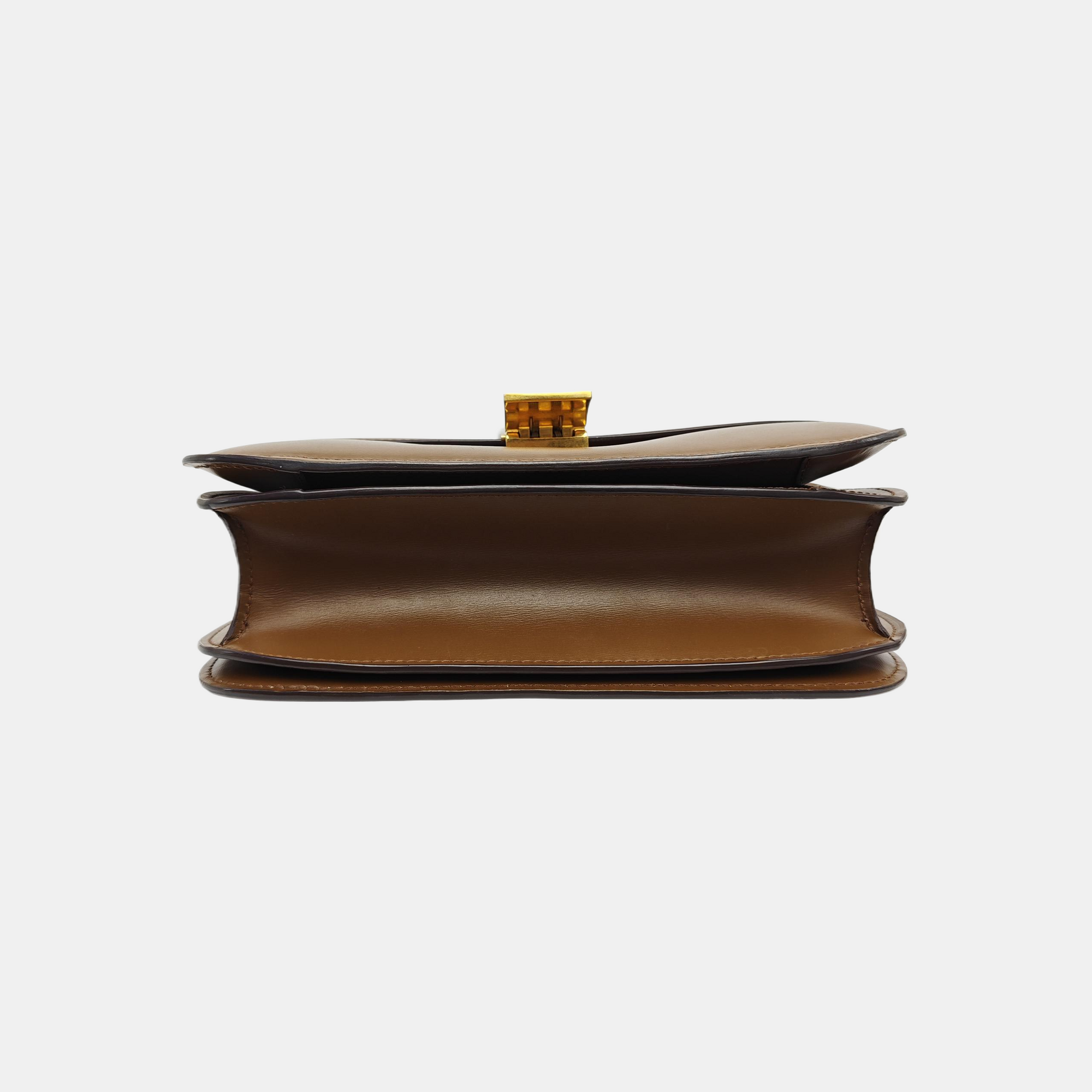 CLASSIC BOX Medium Calfskin Brown