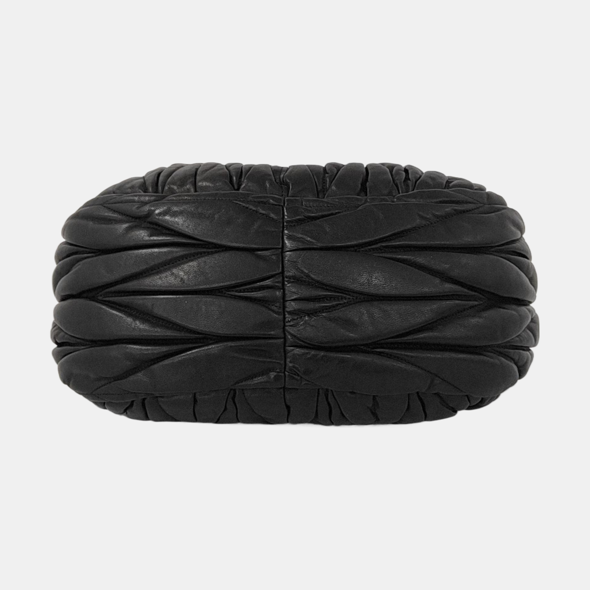 Miu Coffer Quilted Lambskin Black