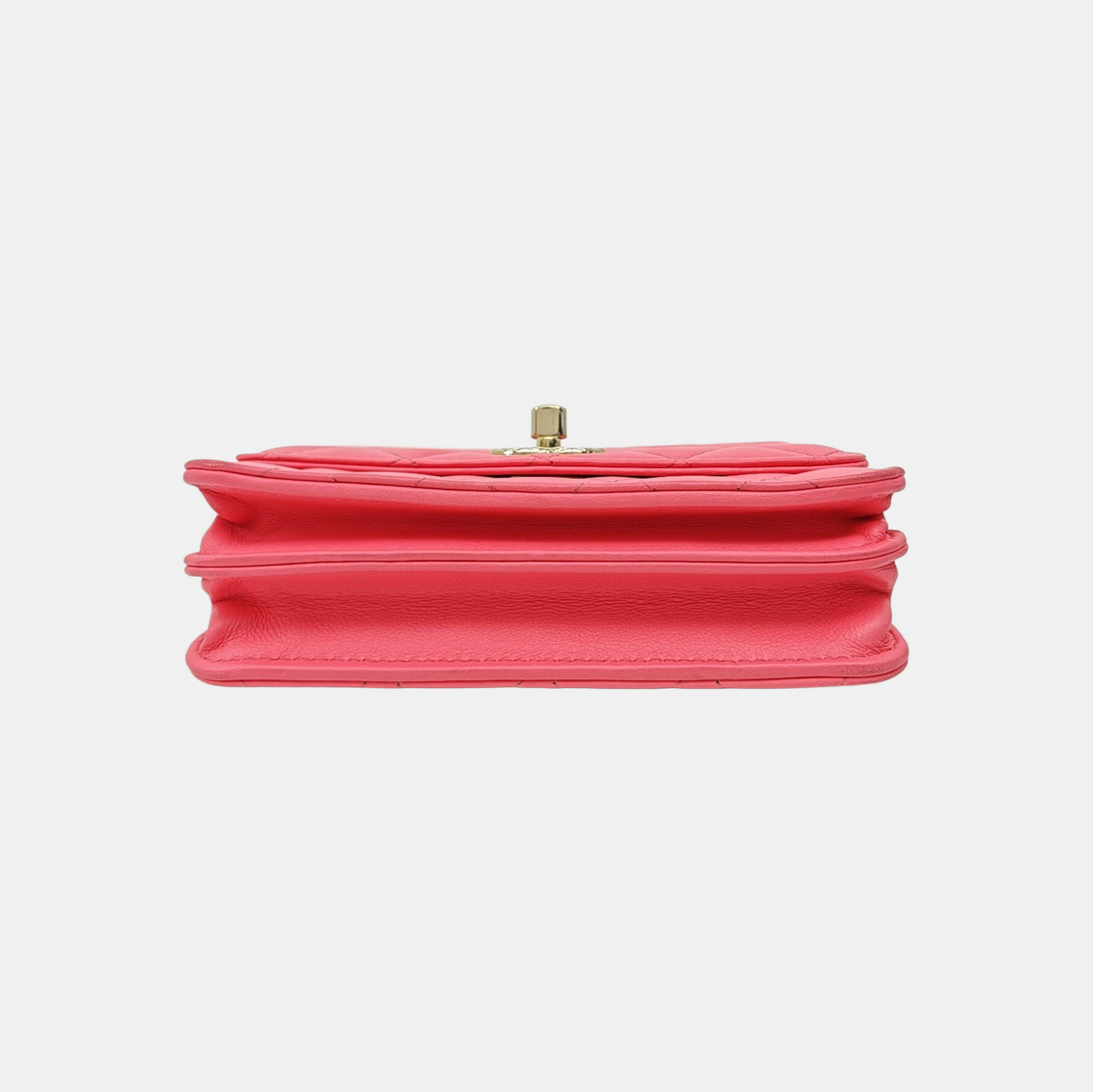 Quilted Lambskin Shoulder Bag Red