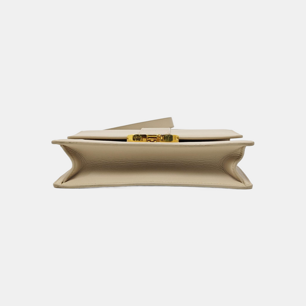 30 Montaigne Small Calfskin Beige