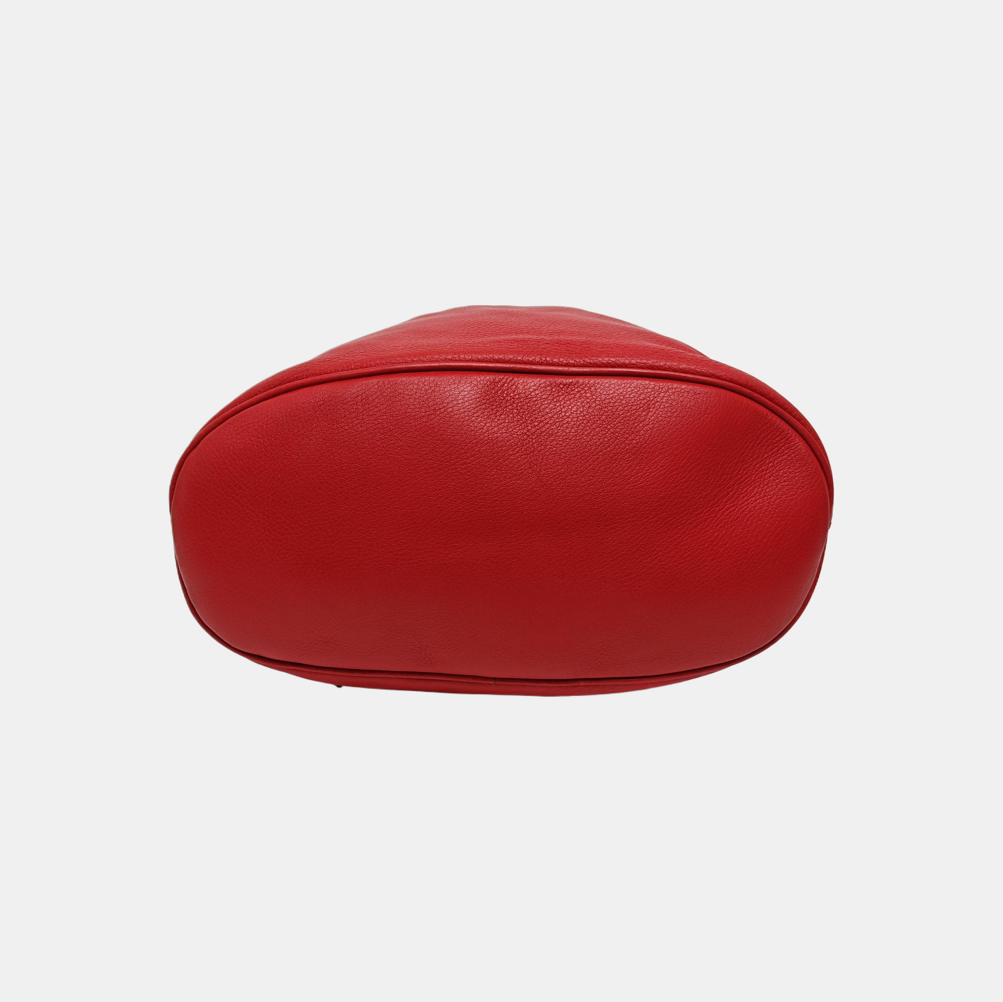 Authenticated pre-owned  Soho Calfskin Red - Bucket Bag at Looply