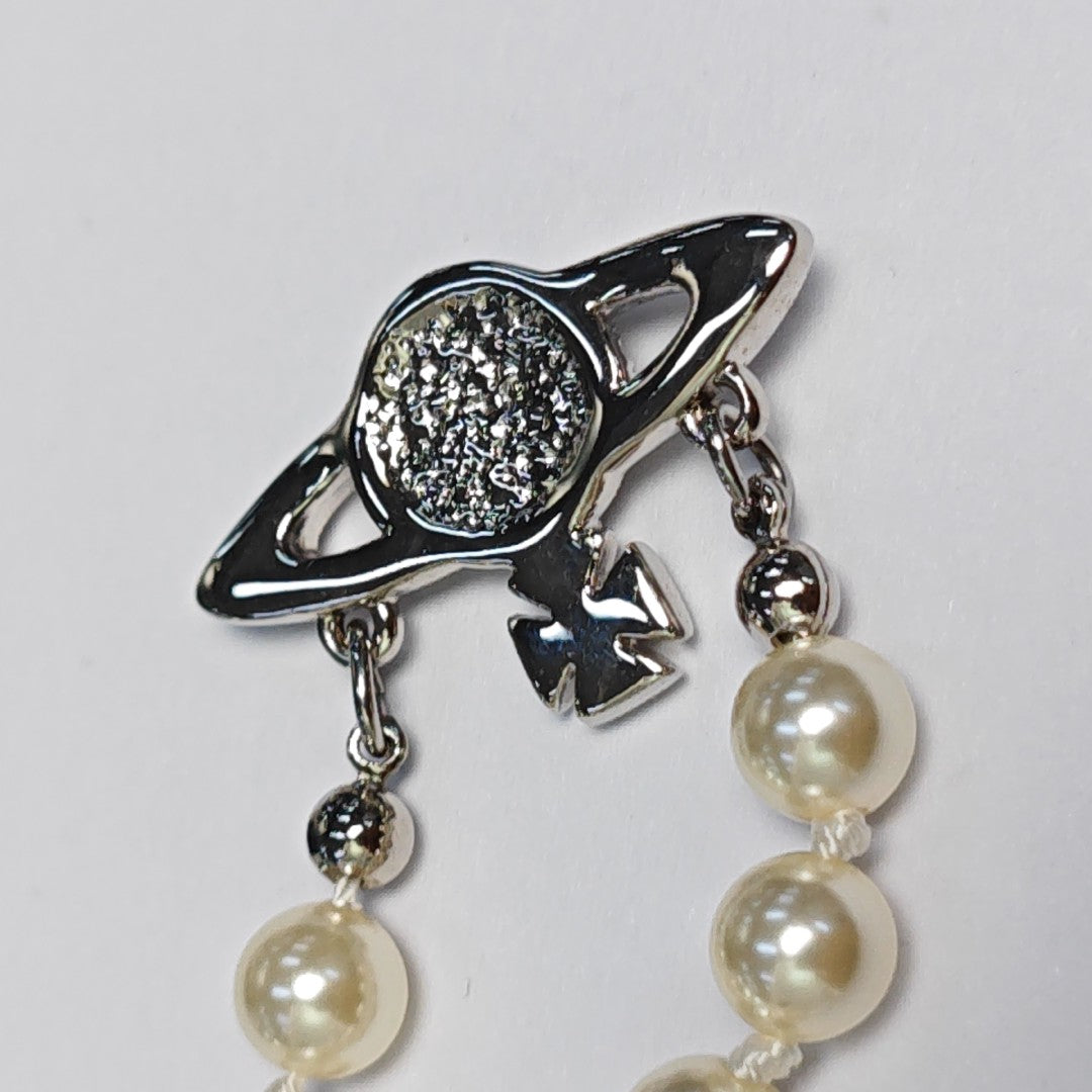 Faux Pearl White Necklace