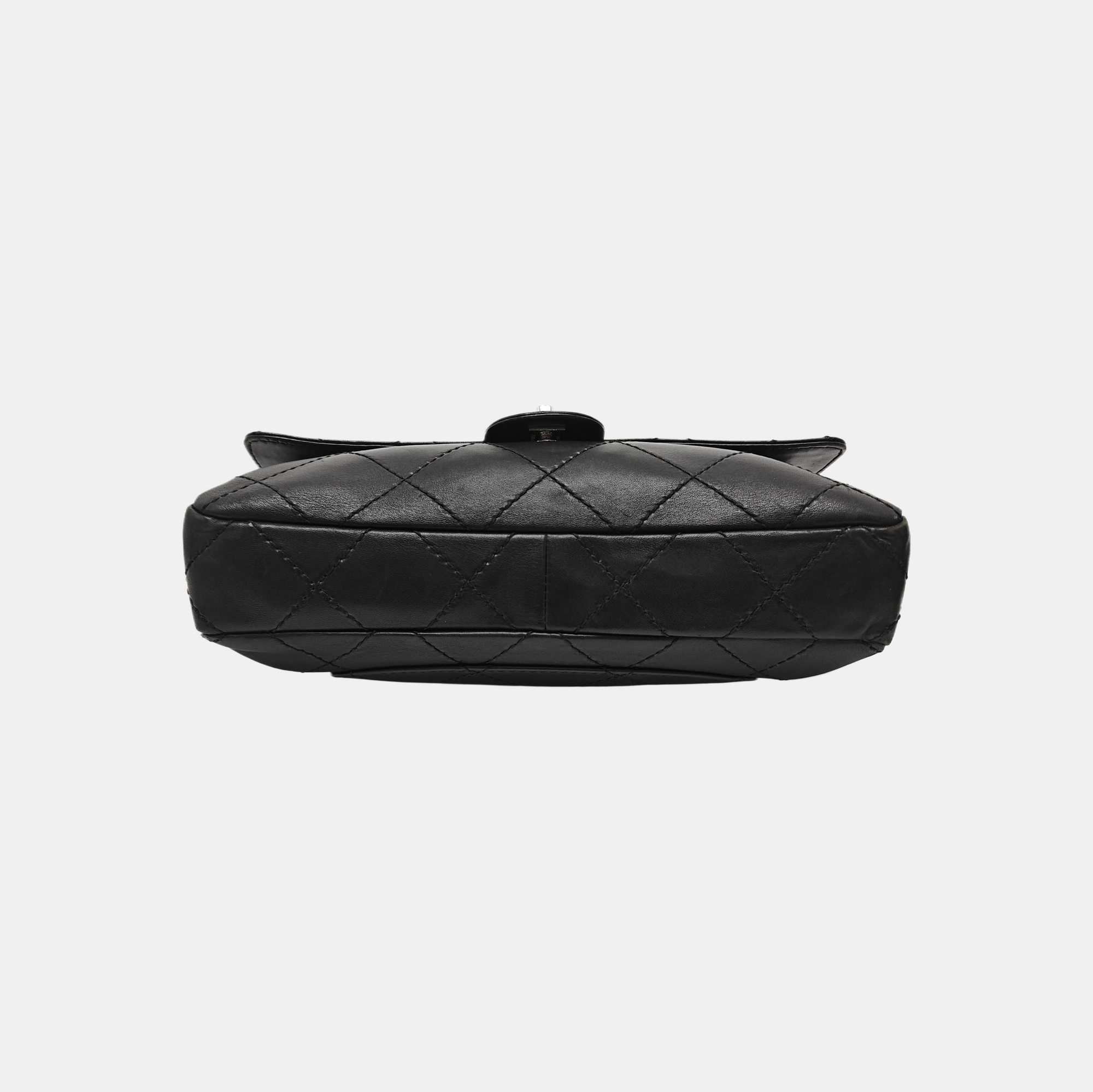 Quilted Lambskin Shoulder Bag Black