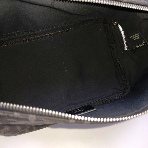 Canvas Black