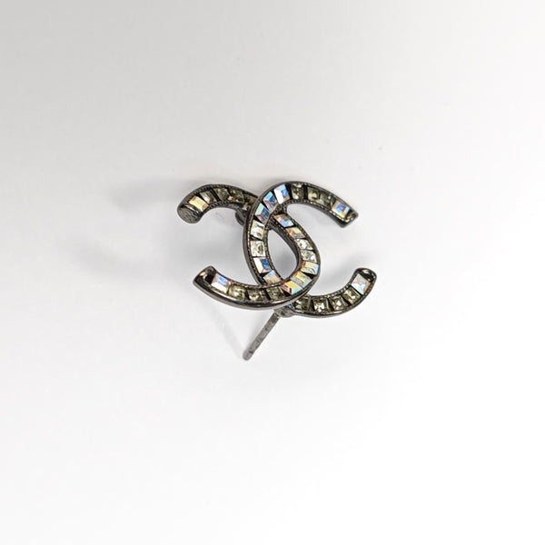 CC Logo Metal Gray Stud Earrings