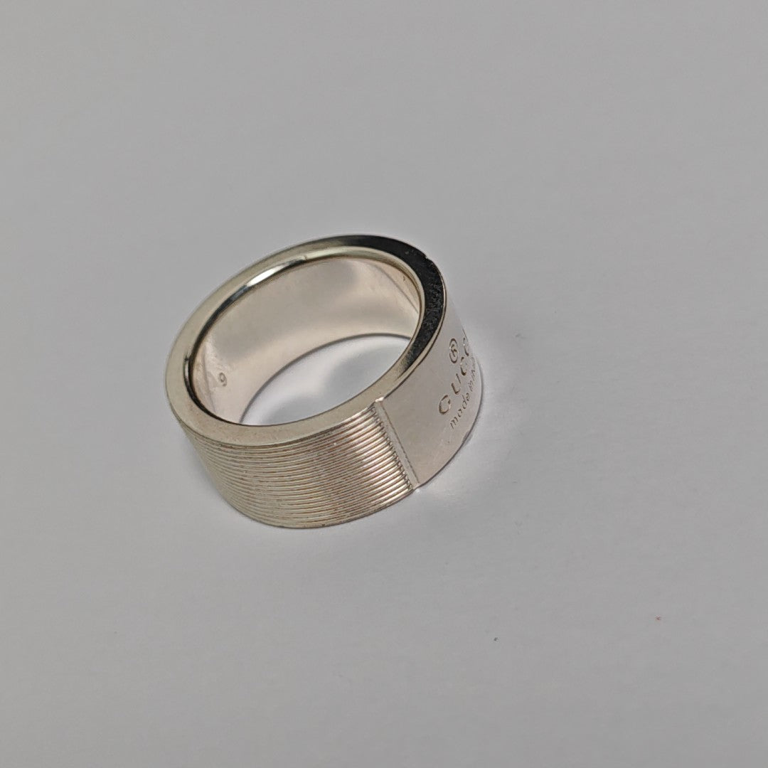 925 Sterling Silver Ring HK 9