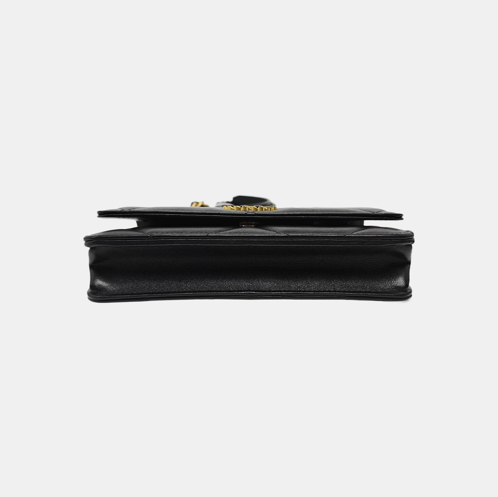CHANEL 19 WOC Quilted Lambskin Black
