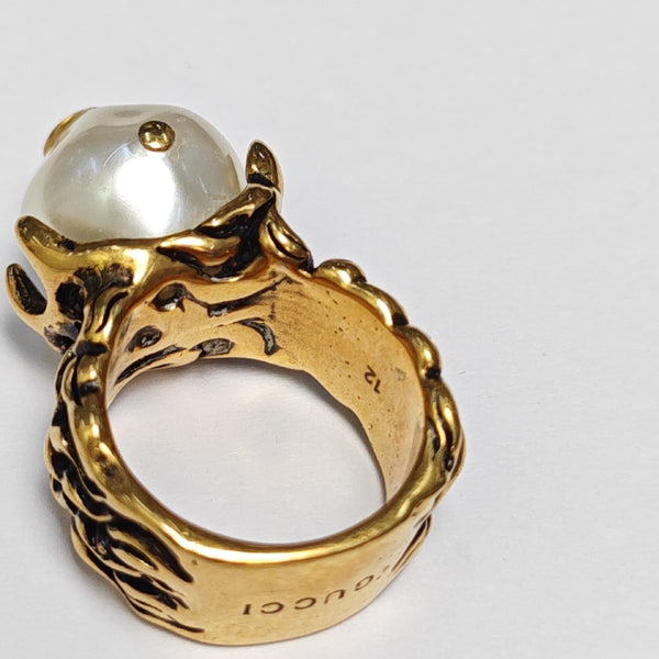 Metal Gold Ring HK 12