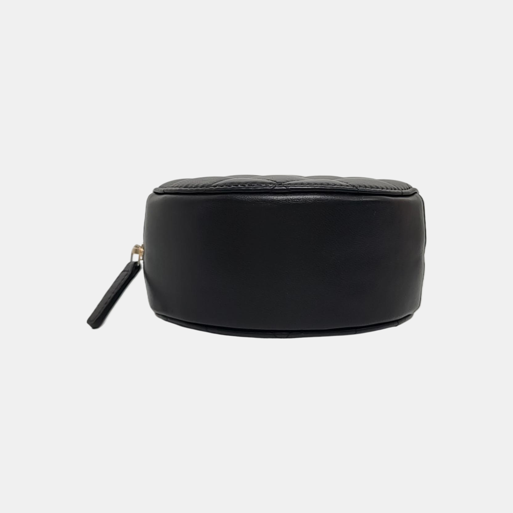 ROUND Quilted Lambskin Black