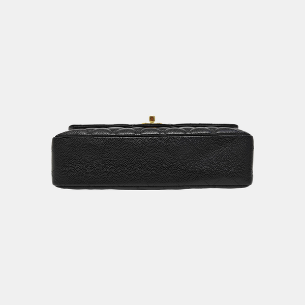 CLASSIC FLAP Medium Quilted Grained Calfskin Black