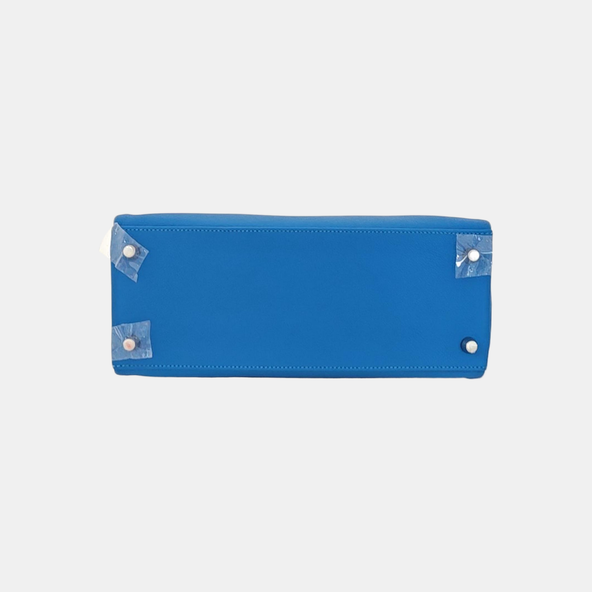 Kelly 28 Evercolor Blue