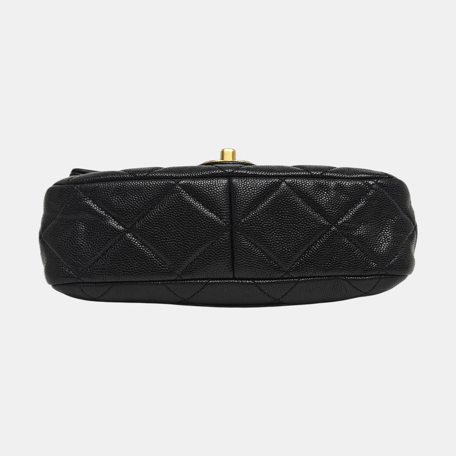 Medium Quilted Grained Calfskin Black