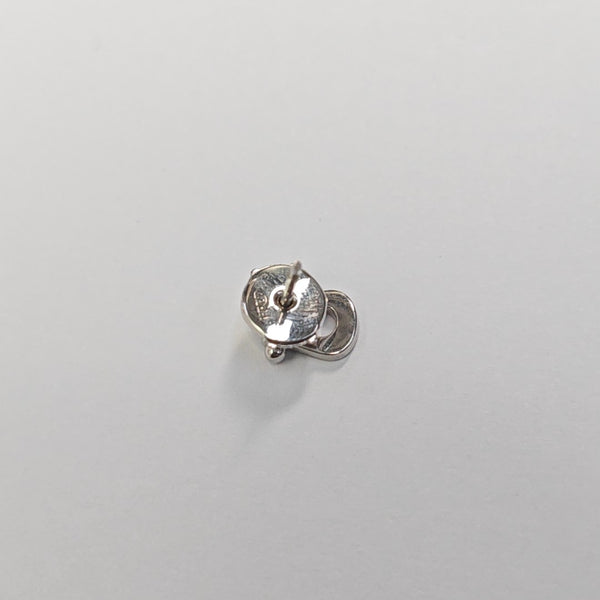 Force 10 18k White Gold Silver Stud Earrings