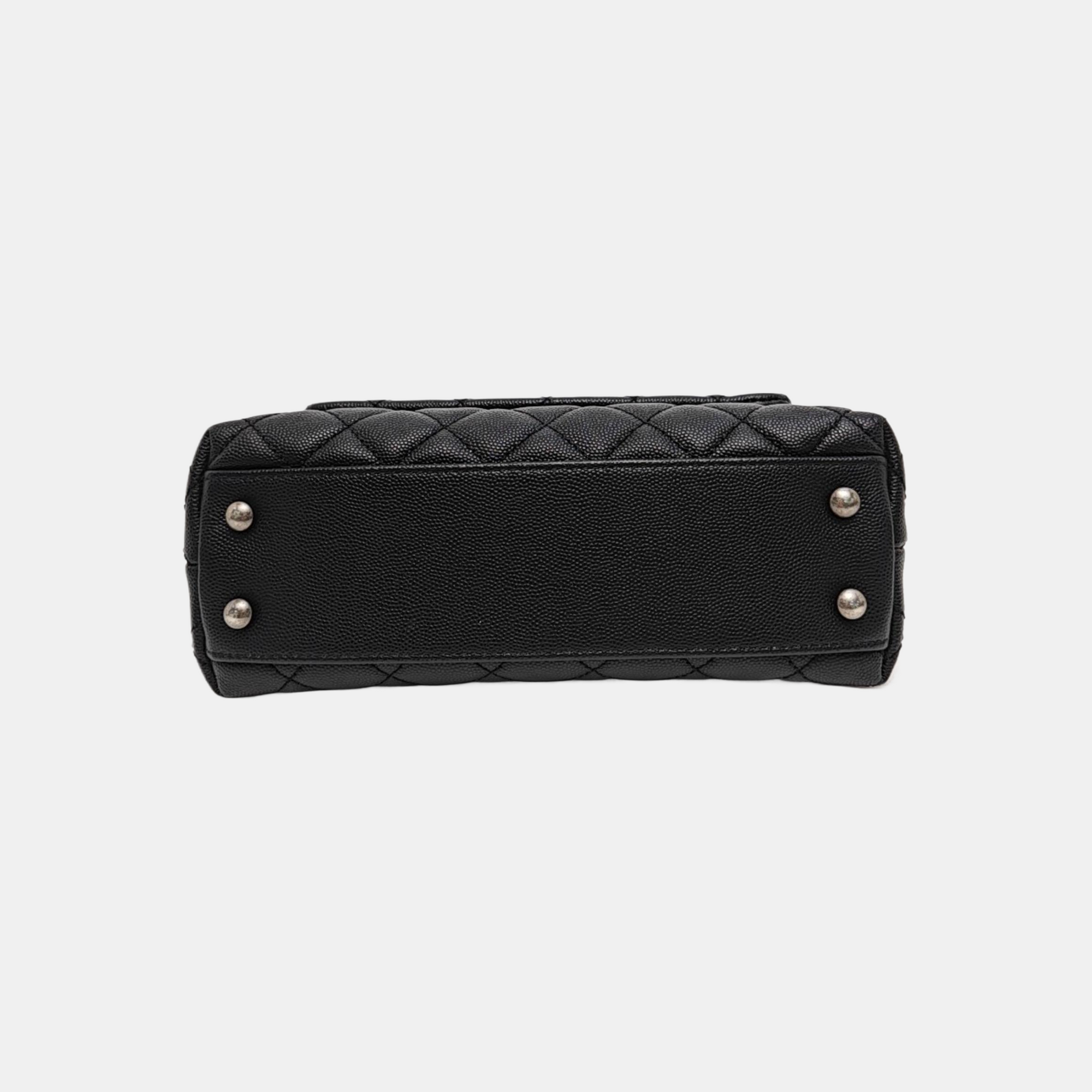 COCO HANDLE Small Quilted Grained Calfskin Black