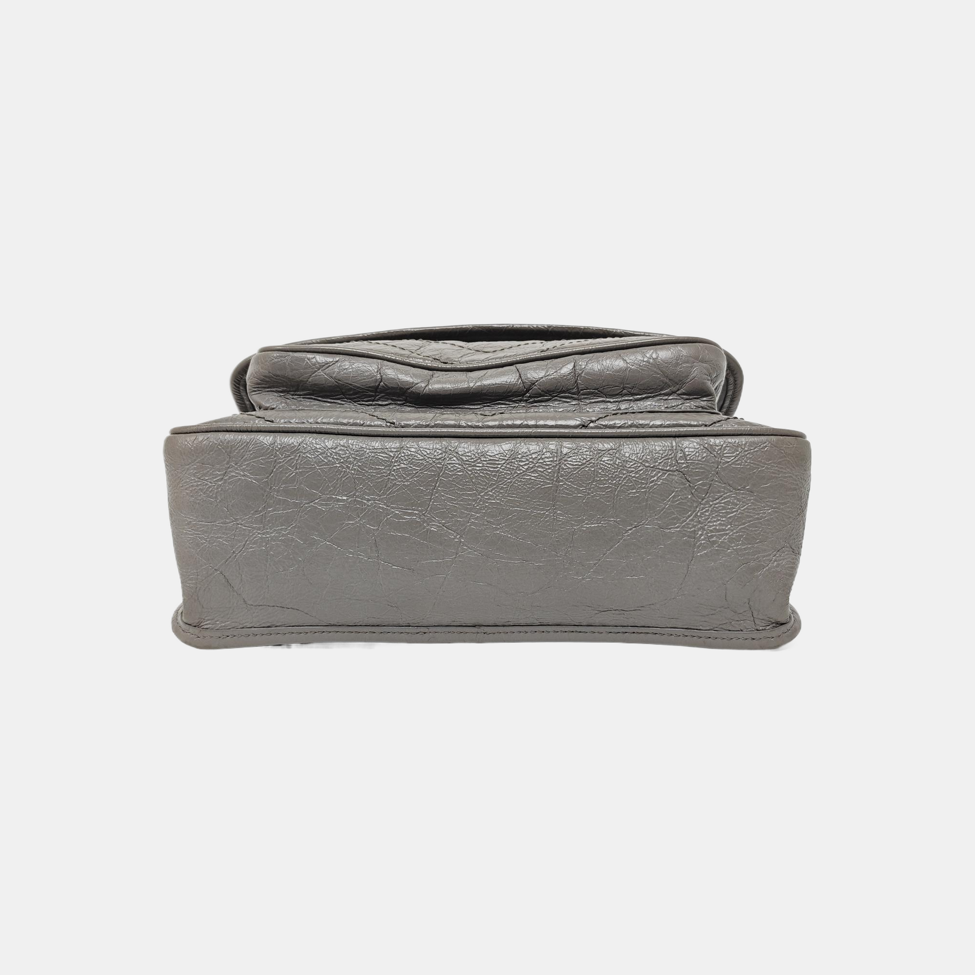 NIKI Medium Chevron Calfskin Gray